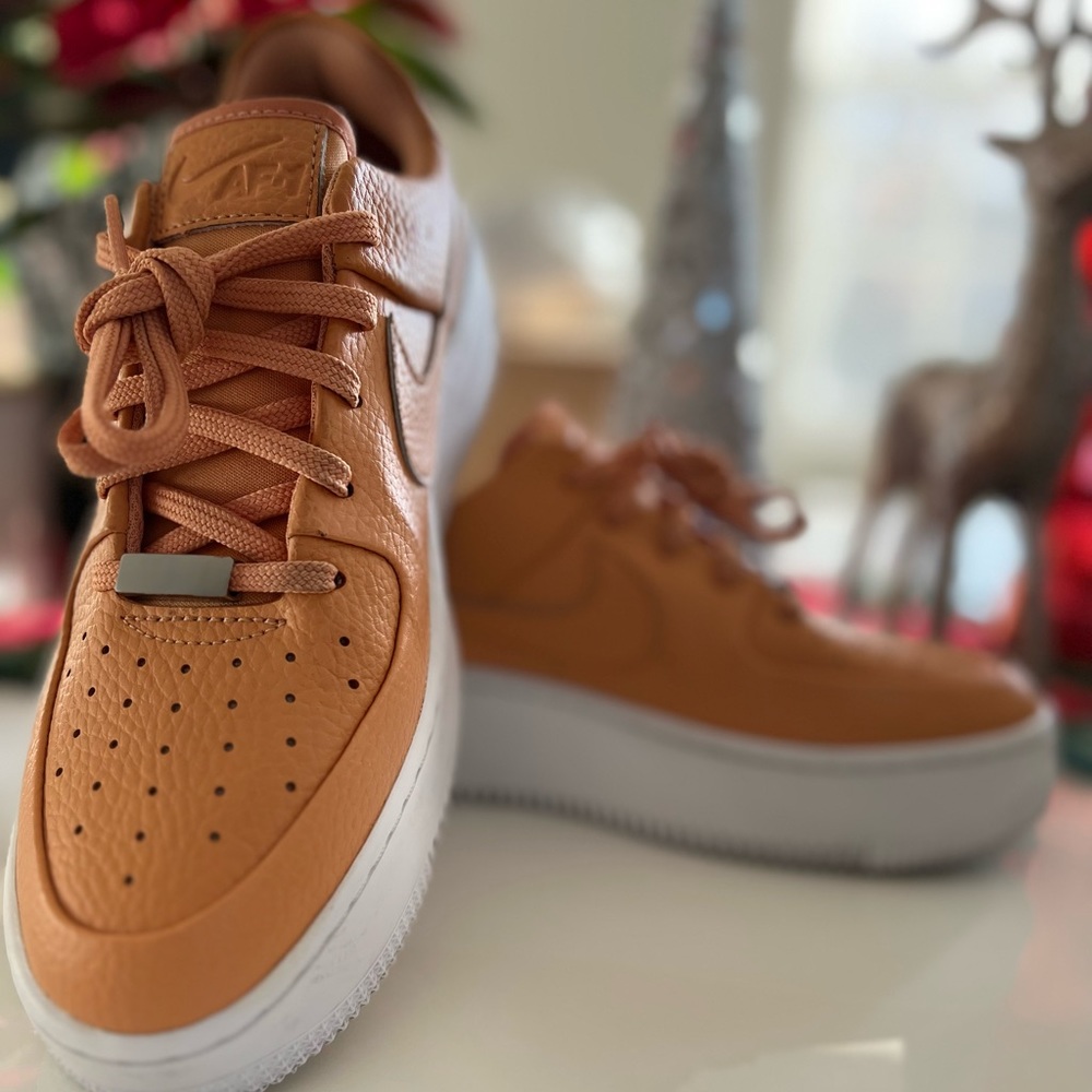 Nike Air Force 1 Sage Low Platform Copper Moon- Sz 8.5W